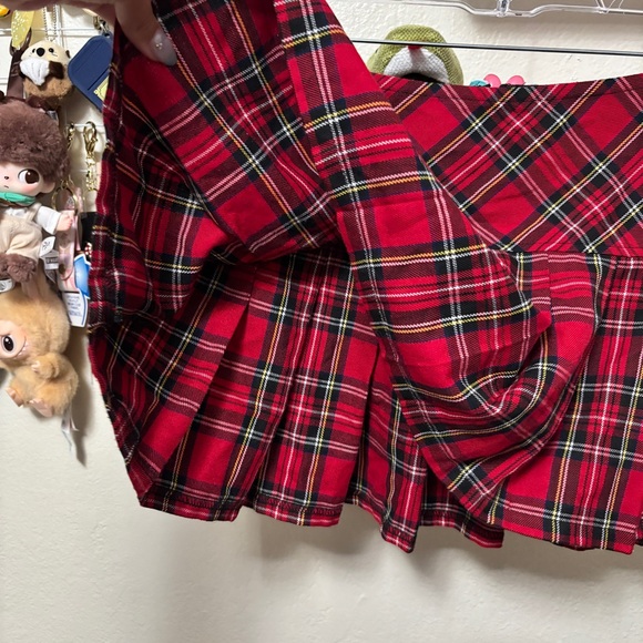 Tripp NYC Red Plaid Skirt Size Small - Picture 3 of 6
